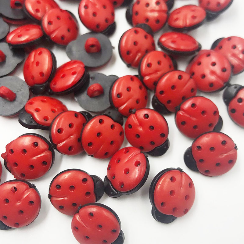 50/100Pcs Red ladybug DIY Kid' - Button Hole Cutter 评论和价格