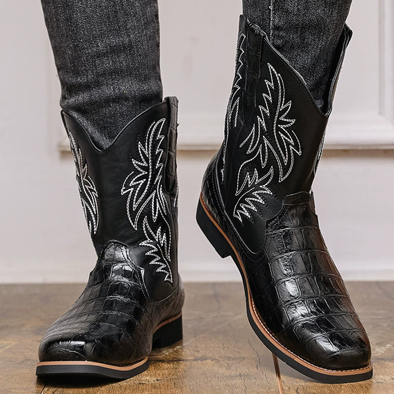 Retro Wide Toe Western Cowboy  - Sewing Embroidery Fabric 评论和价格